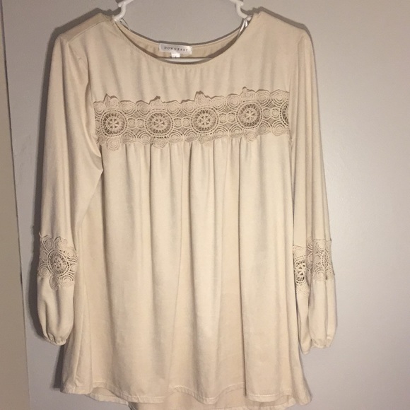 DownEast Tops - Velvety embroidered detail shirt (NWOT)